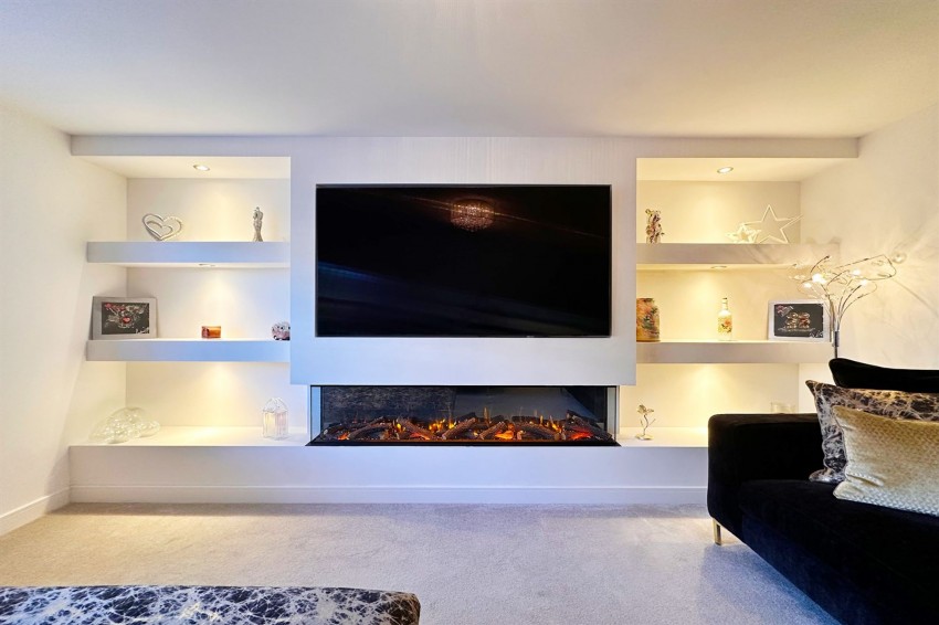 Images for Newcome Drive, Poynton, SK12