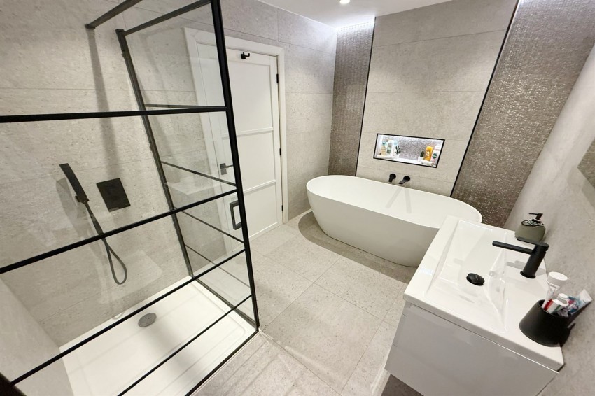 Images for Regent Close, Bramhall, SK7