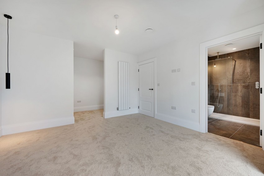 Images for Highfield Avenue, Sale, M33