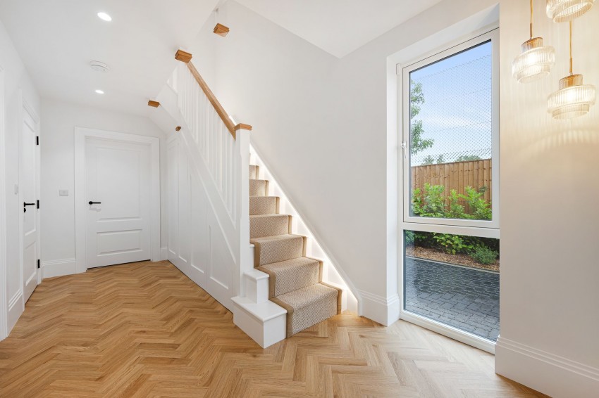 Images for Highfield Avenue, Sale, M33