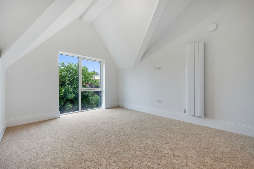 Images for Highfield Avenue, Sale, M33