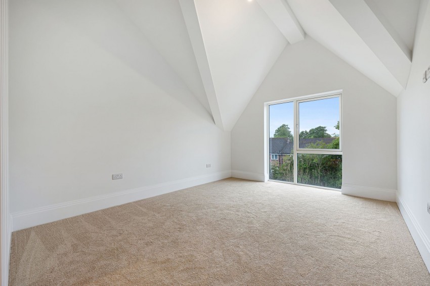 Images for Highfield Avenue, Sale, M33