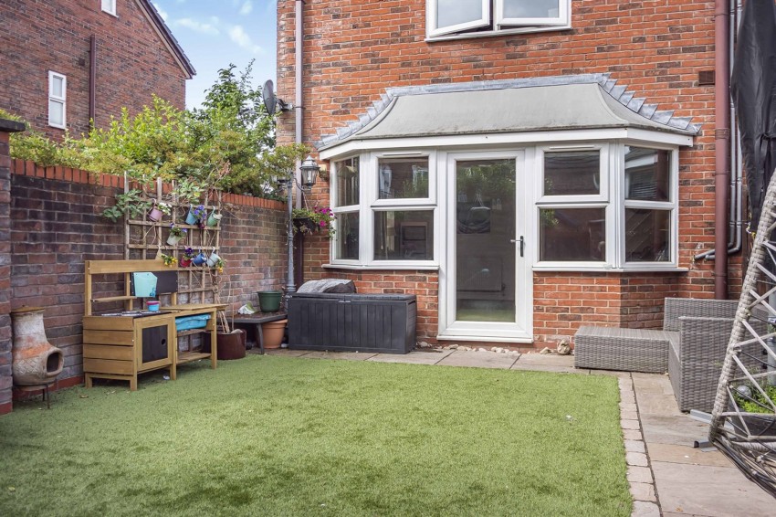 Images for The Farthings, Lymm, WA13