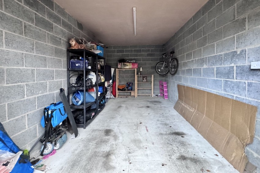 Images for Ewart Court, Hadfield, SK13