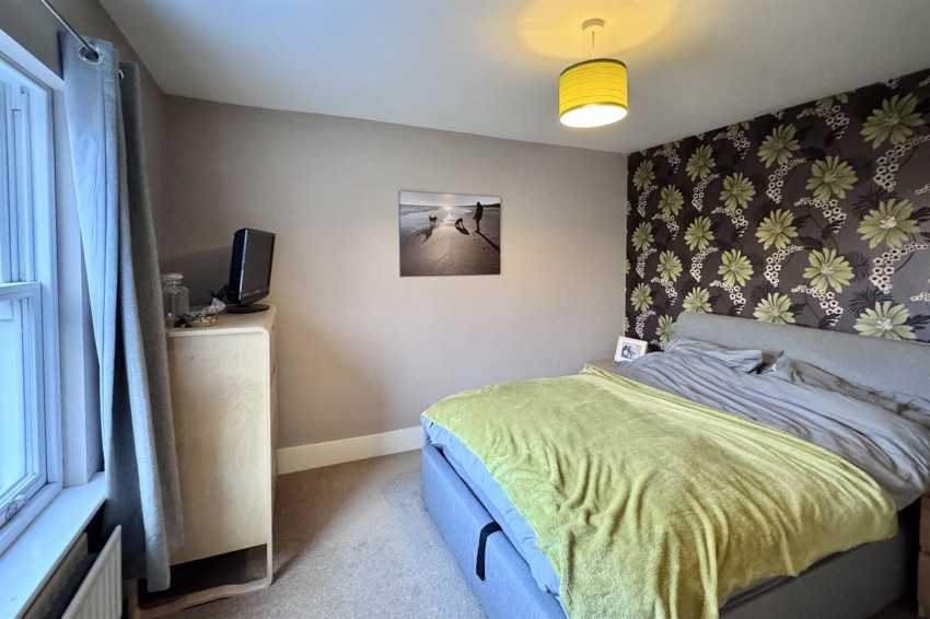 Images for Ewart Court, Hadfield, SK13