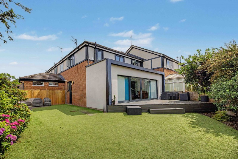 Ascot Close, Macclesfield, SK10