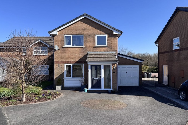 Sycamore Road, Chapel-En-Le-Frith, SK23