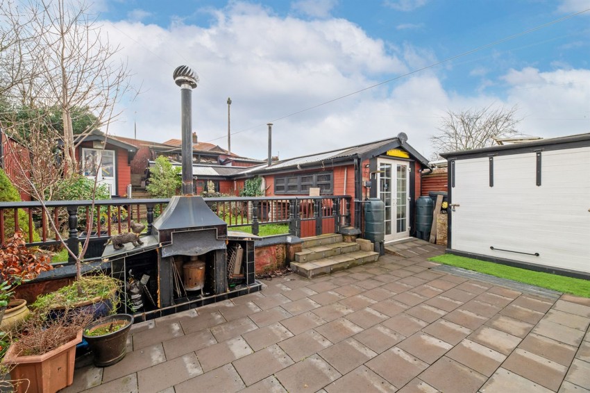 Images for Homeway, Helsby, WA6