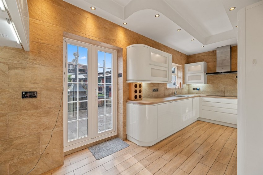 Images for Homeway, Helsby, WA6