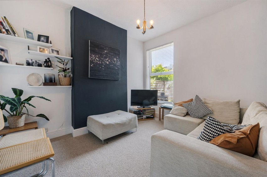 Images for Abington Road, Sale, M33