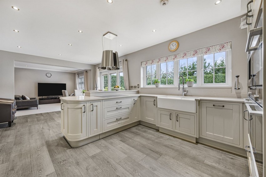 Images for Shackleton Road, Woodford, SK7