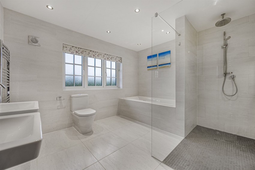 Images for Shackleton Road, Woodford, SK7