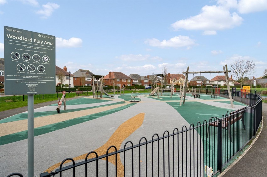 Images for Shackleton Road, Woodford, SK7