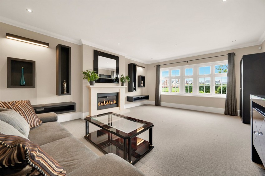 Images for Shackleton Road, Woodford, SK7