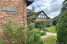 Images for The Avenue, Oakleigh Mews, M33