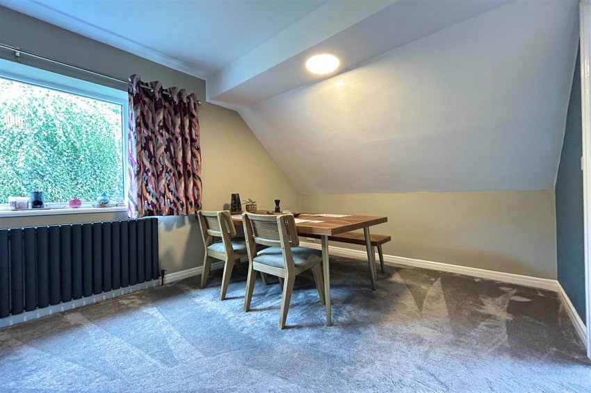 Images for The Avenue, Oakleigh Mews, M33