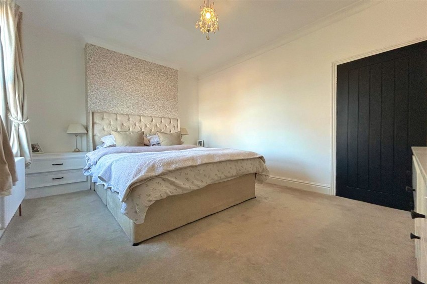 Images for Hall Avenue, Sale, M33