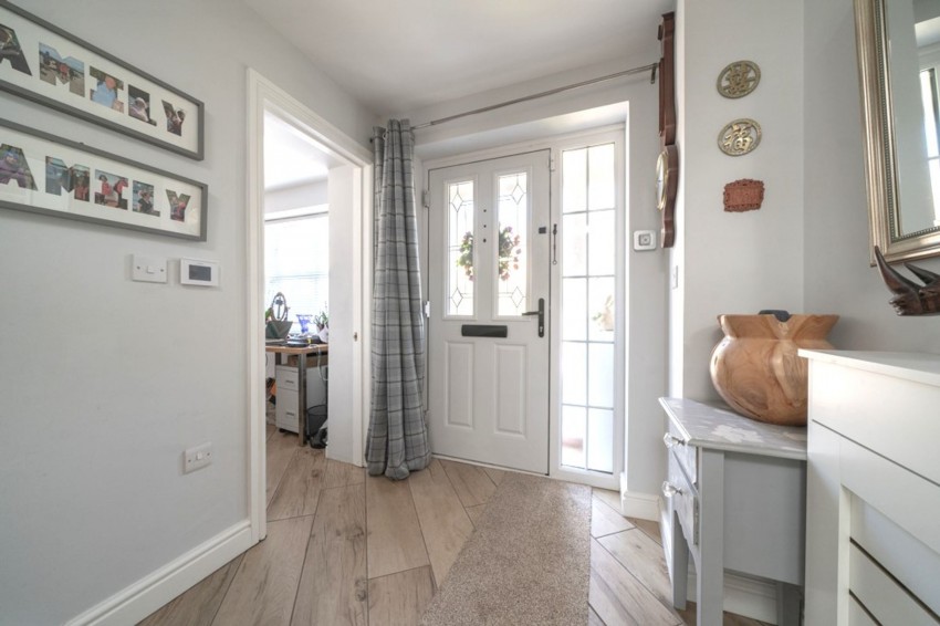 Images for Mayflower Close, Glossop, SK13