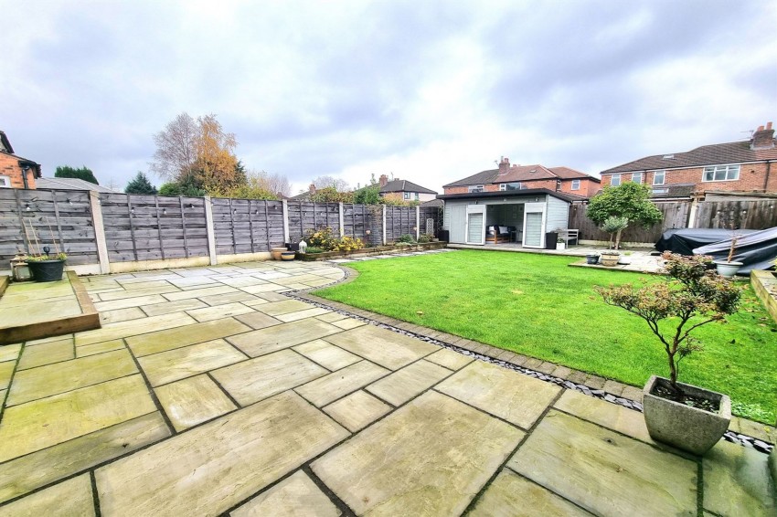 Images for Avonlea Road, Sale, M33