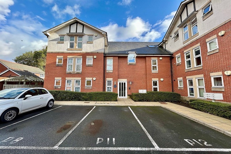 Bronington Close, Manchester, M22
