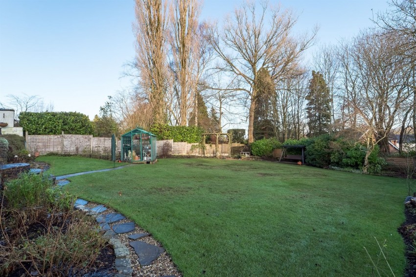 Images for Meadow Drive, Prestbury, SK10