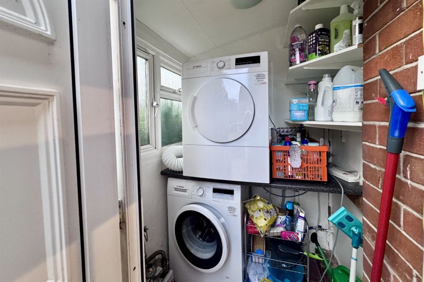 Images for Dinting Road, Glossop, SK13