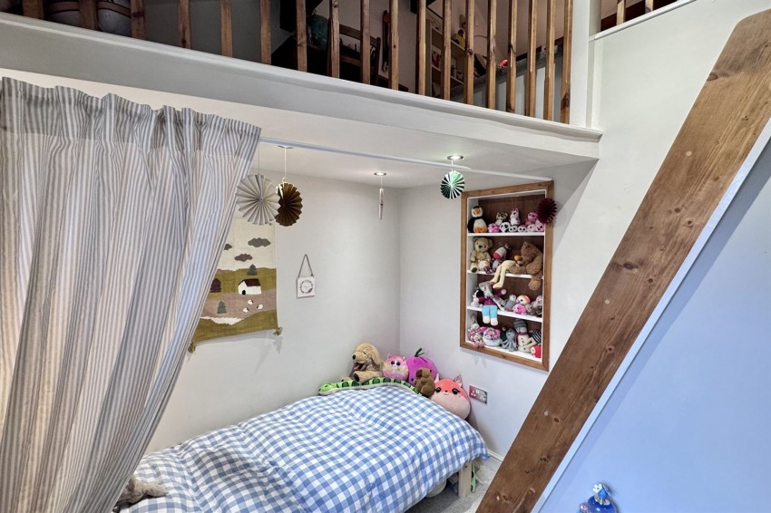 Images for Jackson Street, Padfield, SK13