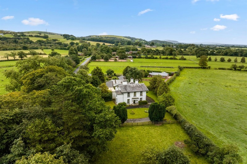 Leek Old Road, Sutton, SK11