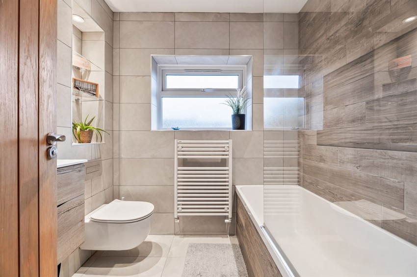 Images for Marlborough Drive, Helsby, WA6