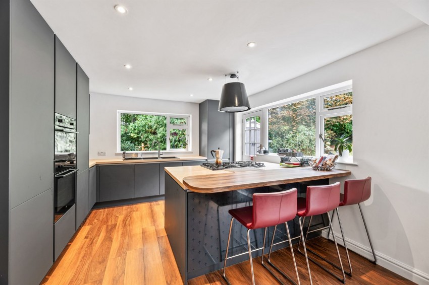 Images for The Rock, Helsby, WA6