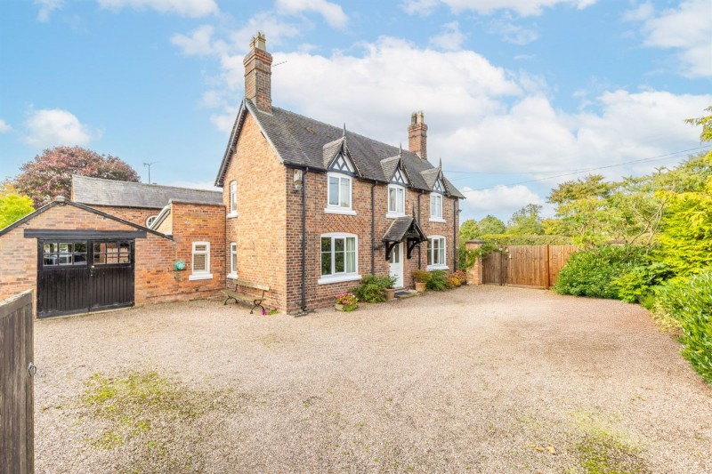 Chester Road, Alpraham, CW6