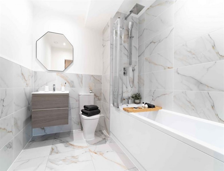 Images for 126-150 Washway Road, Cheshire, M33