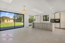 Images for Moss Lane, Sale, M33