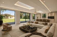 Images for Moss Lane, Sale, M33