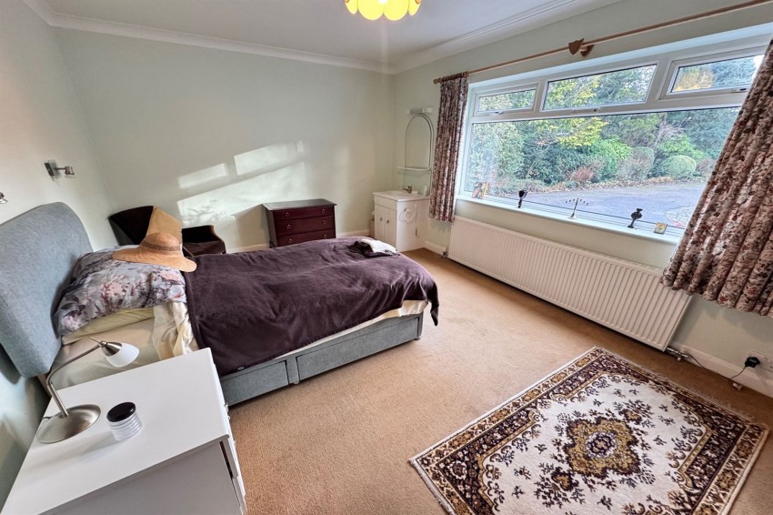 Images for 100 Manchester Road, Chapel-En-Le-Frith, SK23