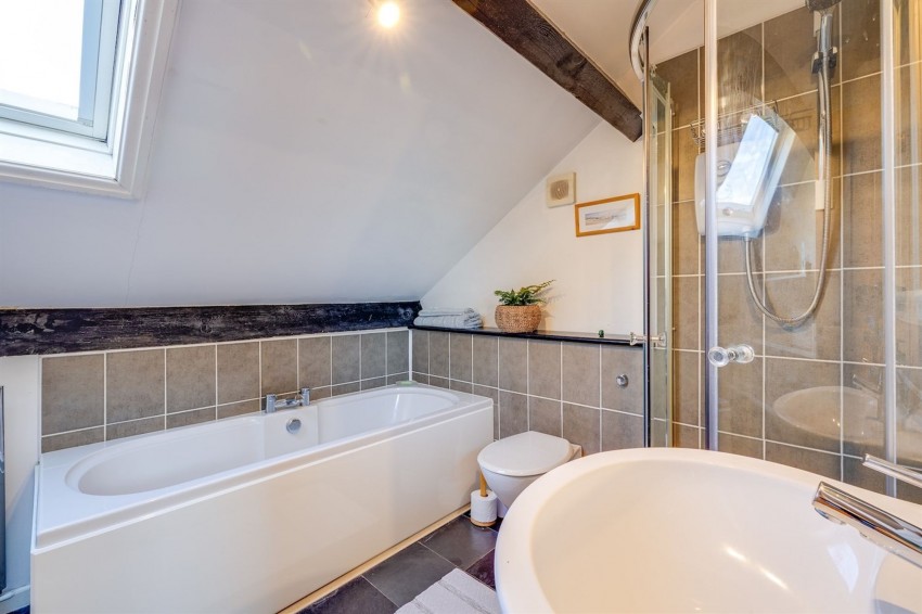 Images for Barnhill, Broxton, CH3