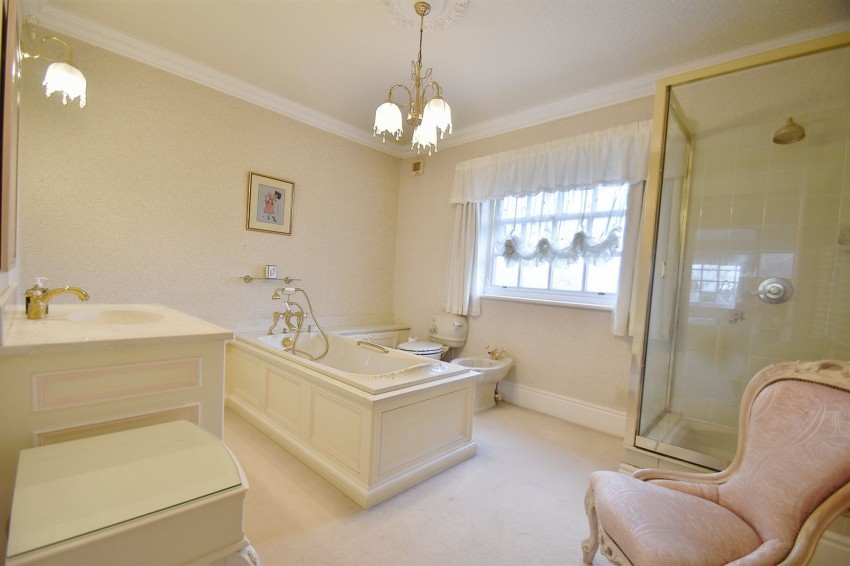 Images for Broadway, Bramhall, SK7