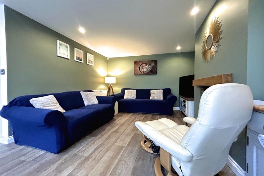 Images for Rydal Avenue, Sale, M33