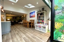 Images for Rydal Avenue, Sale, M33