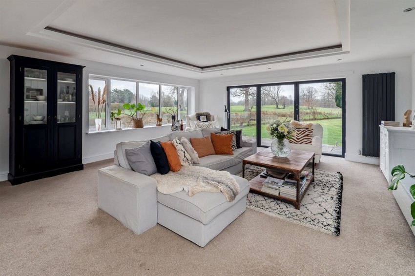 Images for Heybridge Lane, Prestbury, SK10