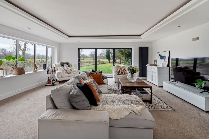 Images for Heybridge Lane, Prestbury, SK10