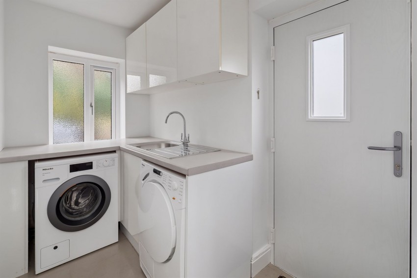 Images for Heybridge Lane, Prestbury, SK10