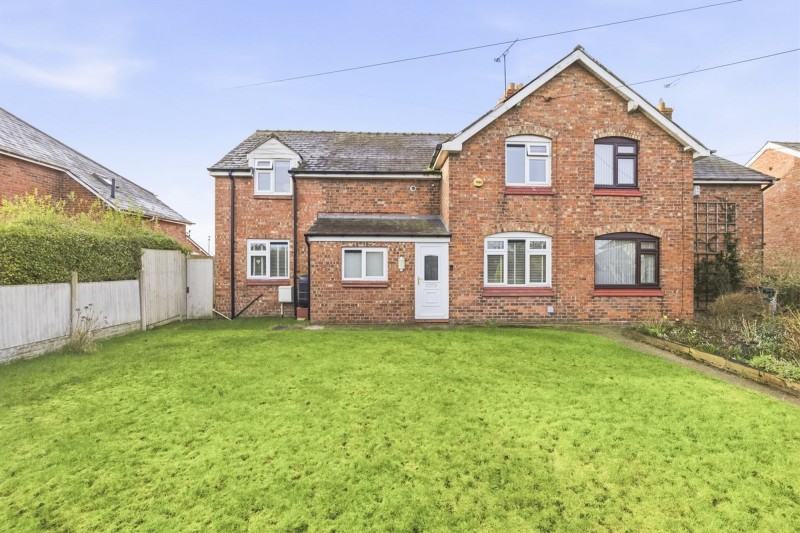 Yew Tree Bank, Clotton, CW6