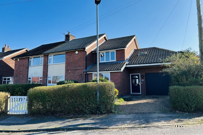 Sycamore Drive, Lymm, WA13