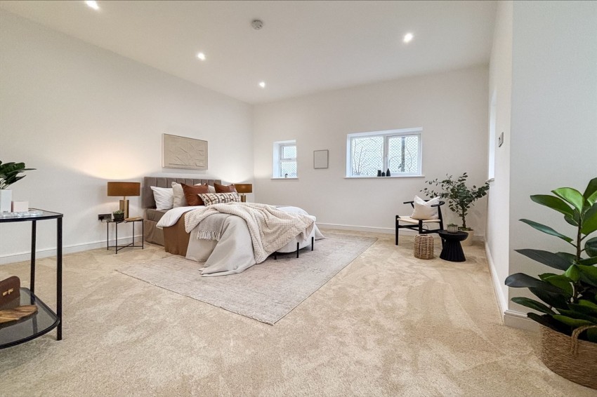 Images for Highfield Avenue, Sale, M33