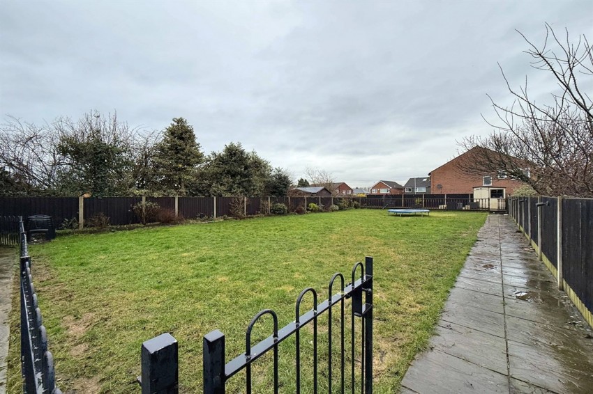 Images for Carrington Lane, Sale, M33
