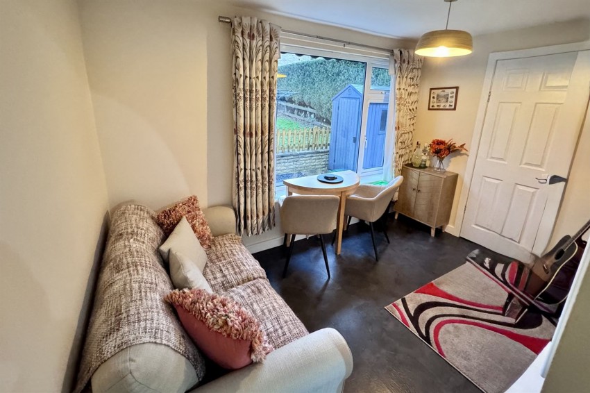 Images for Woodfield Close, Hadfield, SK13