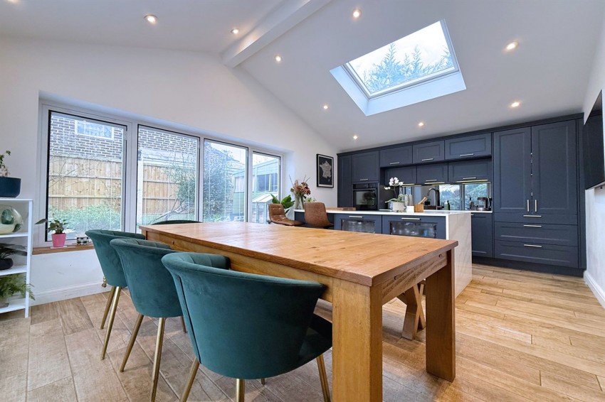 Images for Kilvert Drive, Sale, M33