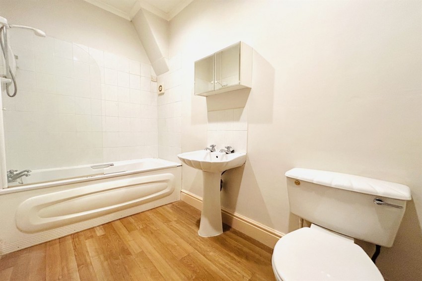 Images for Brook Road, Lymm, WA13