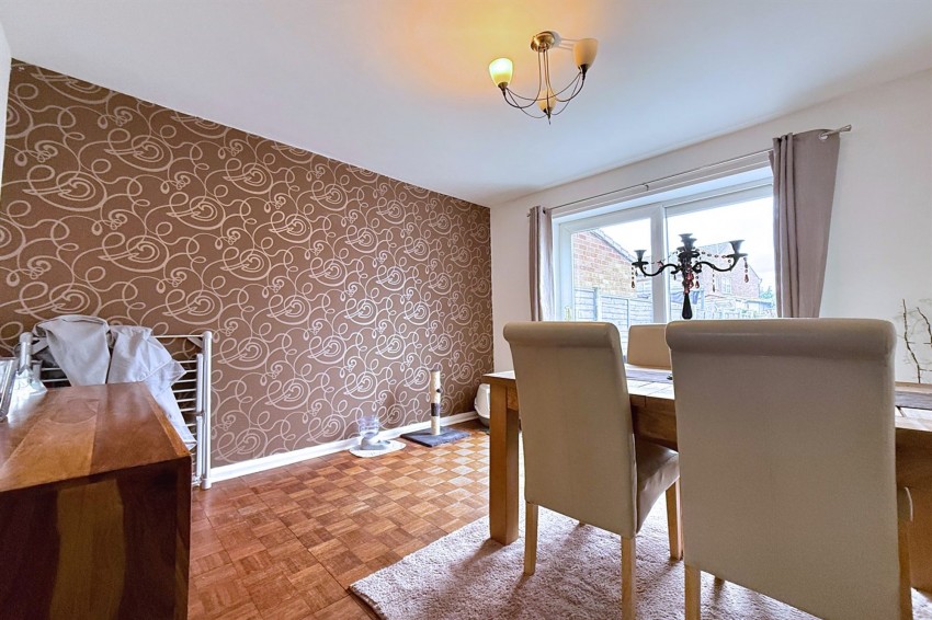 Images for Peover Avenue, Sale, M33